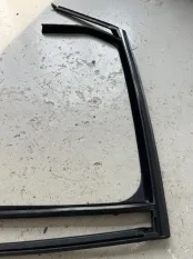 Молдинг двери Geely Tugella