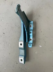 Петля капота Geely Emgrand