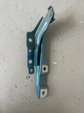 Петля капота Geely Emgrand