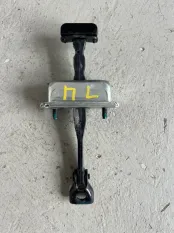 Ограничитель двери Geely Emgrand