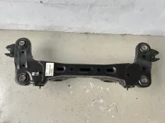 Балка Kia Carnival