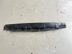 Планка под жабо Ford Focus