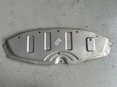 Кронштейн подрамника Kia Carnival