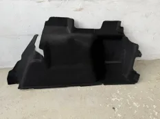 Обшивка багажника Ford Focus
