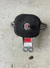 Подушка двигателя Kia Carnival