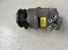 Компрессор кондиционера Ford Focus