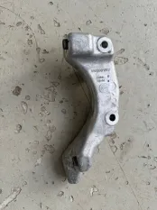 Кронштейн компрессора кондиционера Geely Atlas