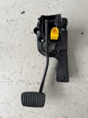 Педаль тормоза Exeed VX