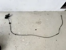 Трос капота Ford Focus