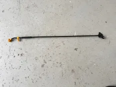 Держатель капота Geely Atlas