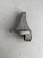 Кронштейн АКПП Ford Focus