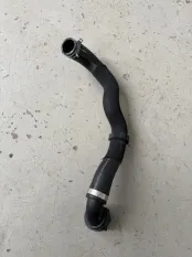 Патрубок системы охлаждения Geely Atlas