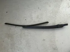 Поводок дворника Geely Atlas