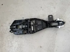 Ответная часть ручки двери Geely Atlas