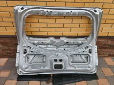 Крышка багажника Haval M6
