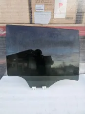 Стекло задней правой двери GAC GS8