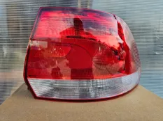 Фонарь правый VW Polo