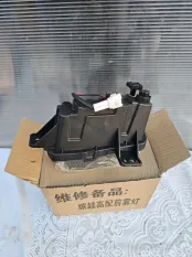Фара противотуманная передняя левая Geely Coolray