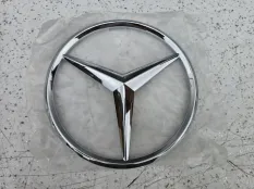 Эмблема решетки радиатора передняя Mercedes
