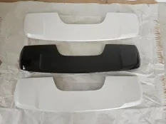 Спойлер крышки багажника Toyota Land Cruiser 300