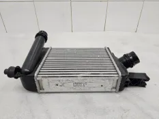 Радиатор интеркулера Renault Arkana