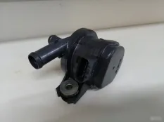 Помпа инвертора Lexus ES7