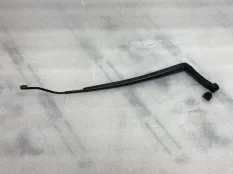 Поводок стеклоочистителя правый Toyota RAV4 40