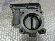 Дроссельная заслонка Renault Duster 2.0 F4RE410