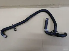 Патрубок маслоохладителя Renault Arkana