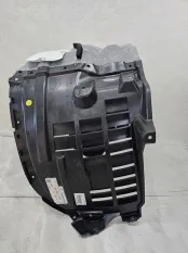 Подкрылок передний правый Toyota Land Cruiser 300