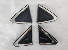 Молдинги крыльев Toyota Corolla E210