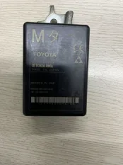 Блок управления дверями Lexus RX4