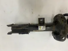 Стойка амортизатора передняя левая Kia Sorento