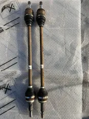 Полуоси задние Toyota RAV4 40