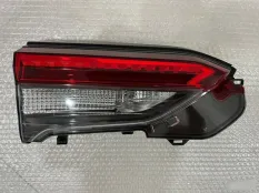 Фонарь внутренний LED задний левый Toyota RAV4