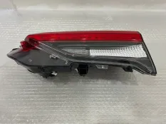 Фонарь внутренний LED задний правый Toyota RAV4