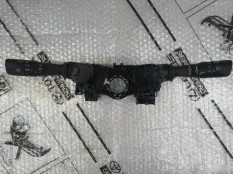 Переключатель подрулевой Toyota RAV4 40