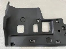 Накладка торпедо левая Lexus ES7