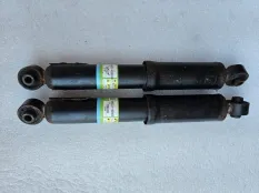 Амортизаторы задние Toyota RAV4 40