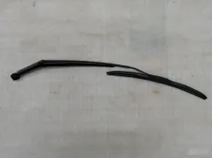 Поводок стеклоочистителя правый Lexus ES7