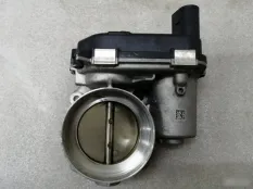 Дроссельная заслонка Volkswagen Passat B8