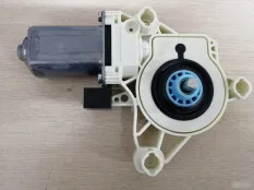 Мотор стеклоподъемника Volkswagen Passat B8