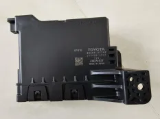 Блок электронный Toyota RAV4 40