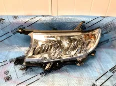 Фары левые Toyota Prado 150