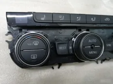 Блок управления климатом Volkswagen Passat B8