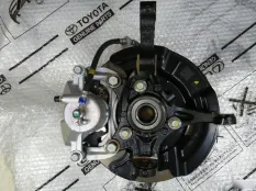 Кулак передний правый Hyundai Elantra 6