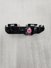 Кронштейн бампера задний левый Toyota RAV4 40