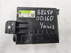 Блок комфорта Toyota Yaris