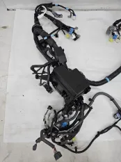 Проводка моторного отсека Toyota RAV4 40