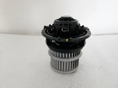 Моторчик отопителя Kia K5